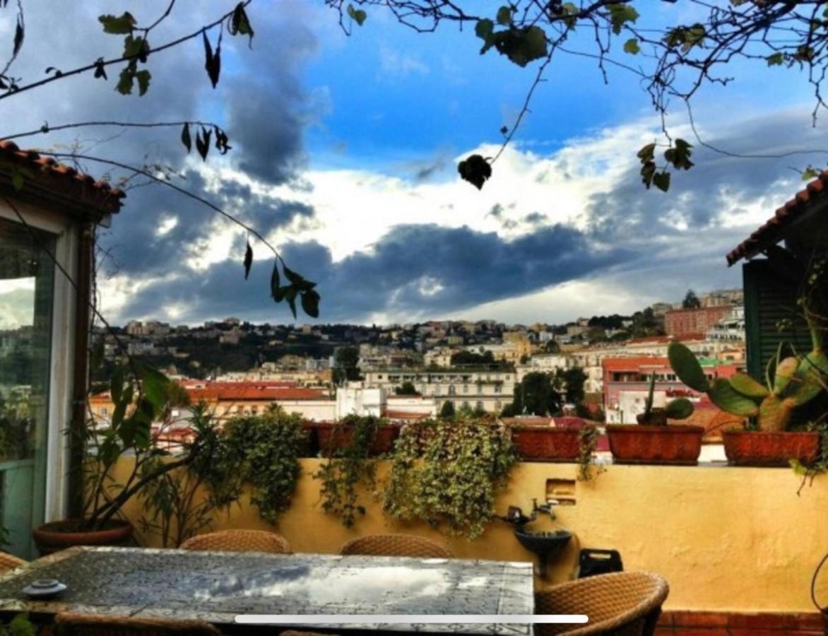 Le Terrazze Di Chiaia Apartment Napoli Bagian luar foto